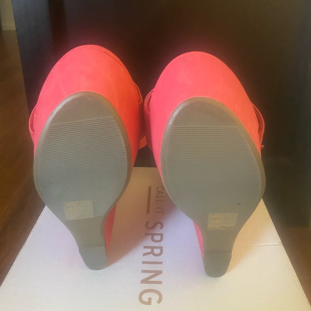 Call It Spring - Wedges - Picture 2 of 4